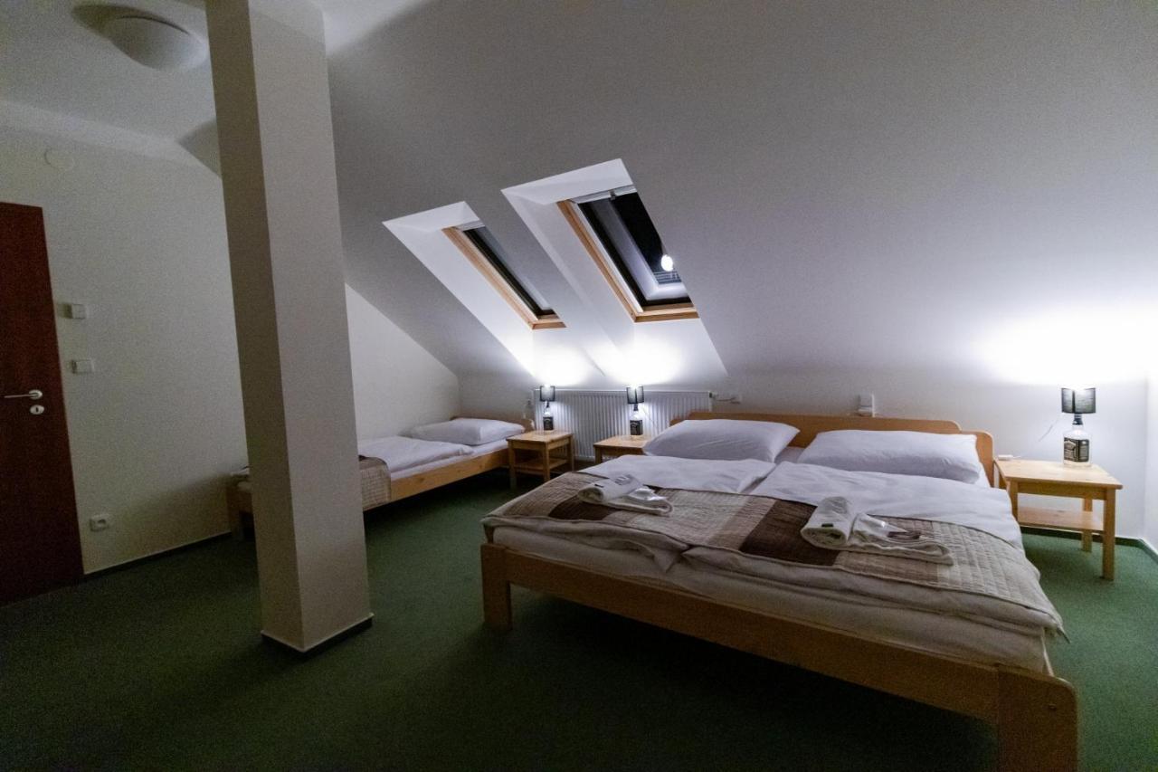 Penzion U řízků Rapotín Esterno foto
