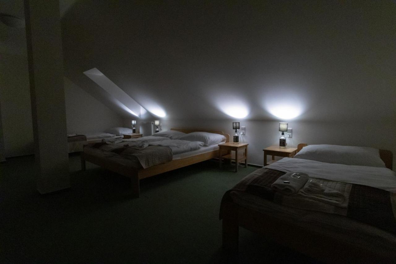 Penzion U řízků Rapotín Esterno foto