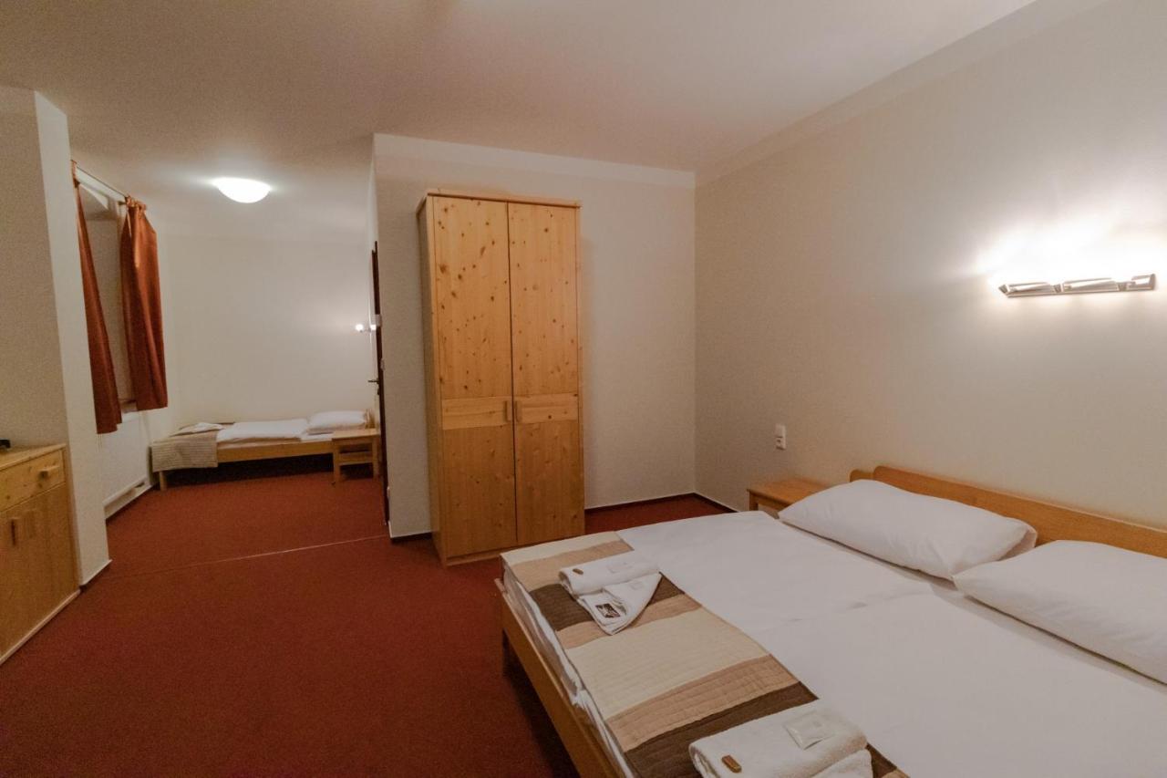 Penzion U řízků Rapotín Esterno foto