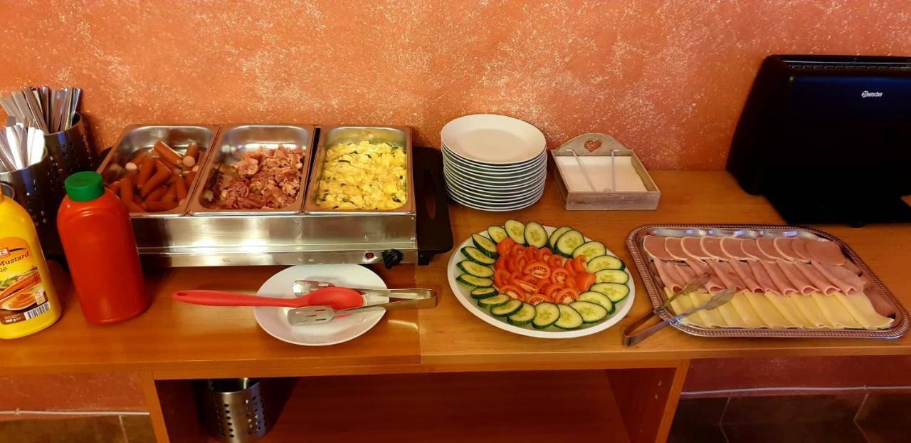 Penzion U řízků Rapotín Esterno foto