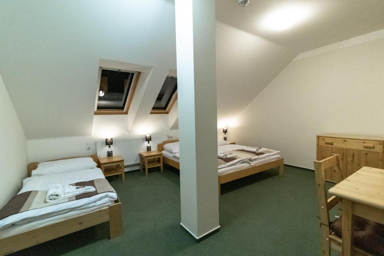Penzion U řízků Rapotín Esterno foto